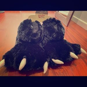 Fun & cozy Slippers!!